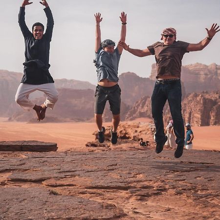 Wadi Rum Galaxy Camp Bed & Breakfast Exterior photo