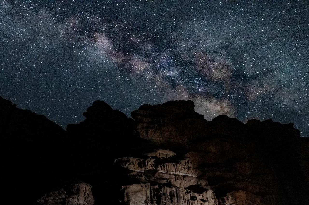 Wadi Rum Galaxy Camp Bed & Breakfast Exterior photo