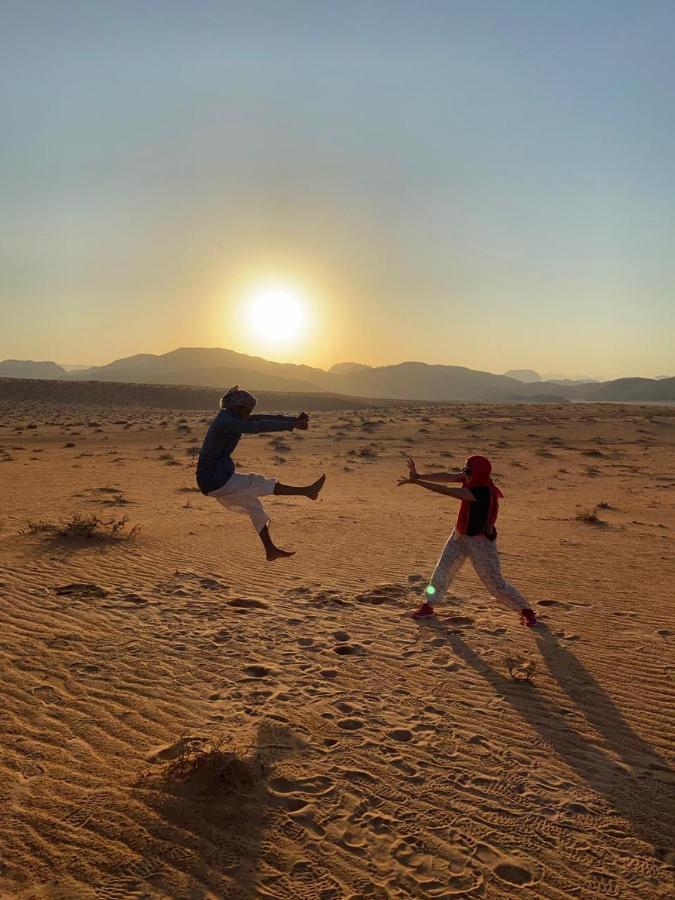 Wadi Rum Galaxy Camp Bed & Breakfast Exterior photo