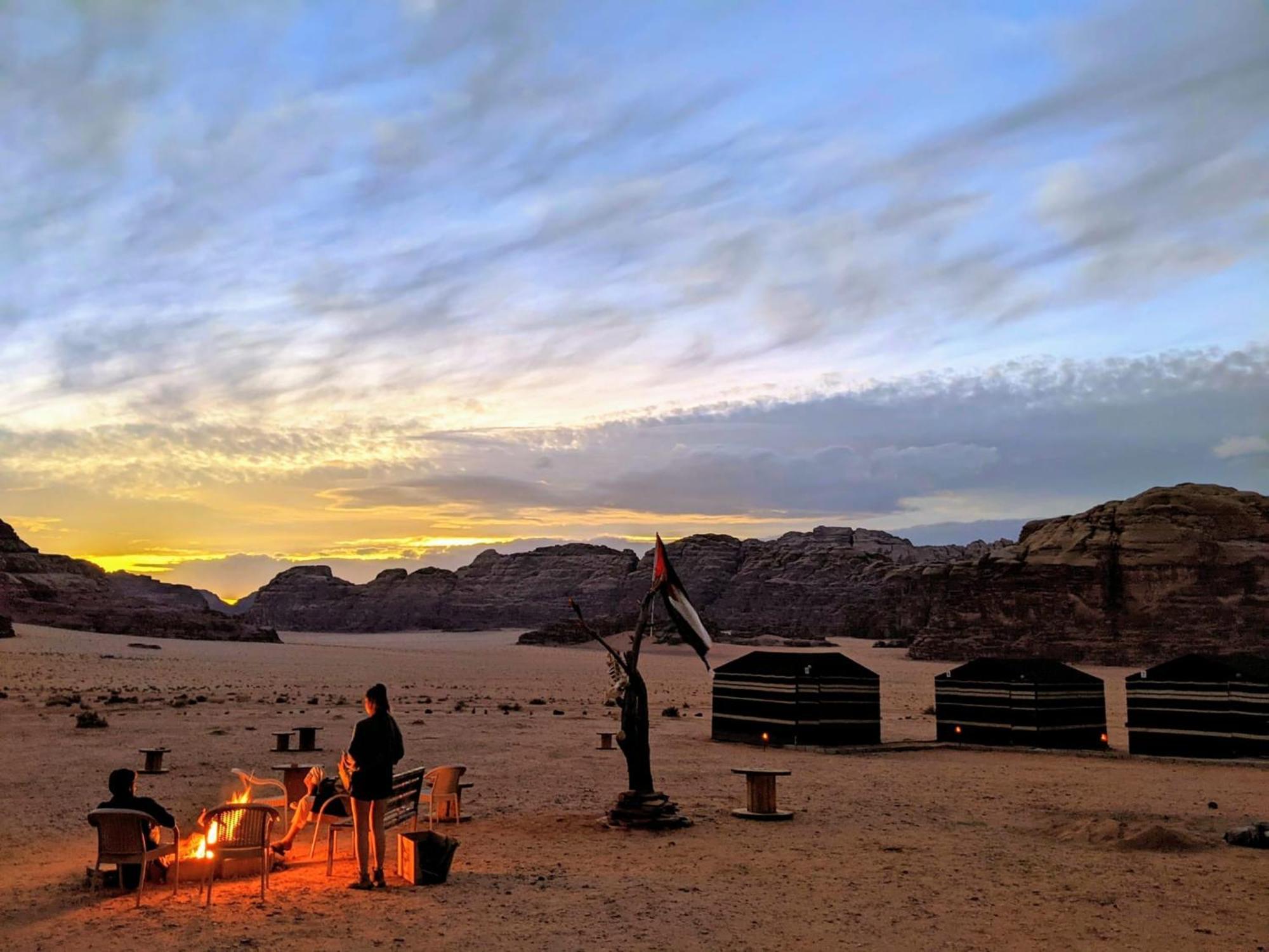 Wadi Rum Galaxy Camp Bed & Breakfast Exterior photo