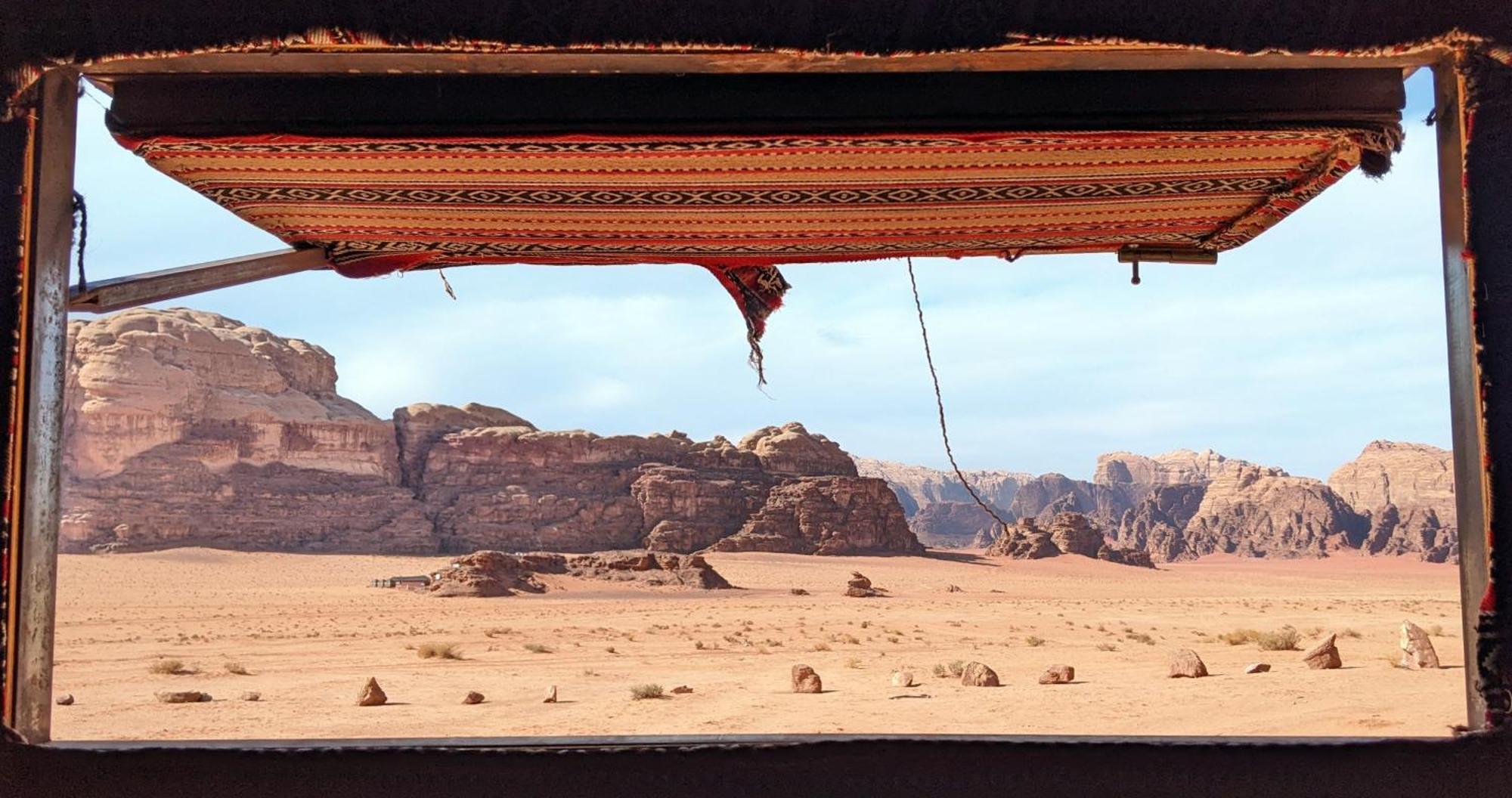 Wadi Rum Galaxy Camp Bed & Breakfast Exterior photo